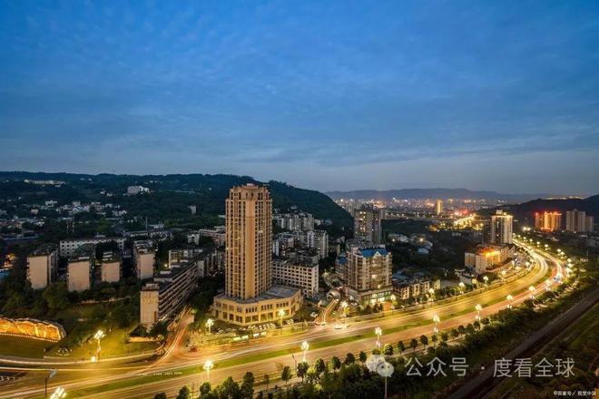 郑州地产降价消息，探索自然美景，寻找内心平静之旅