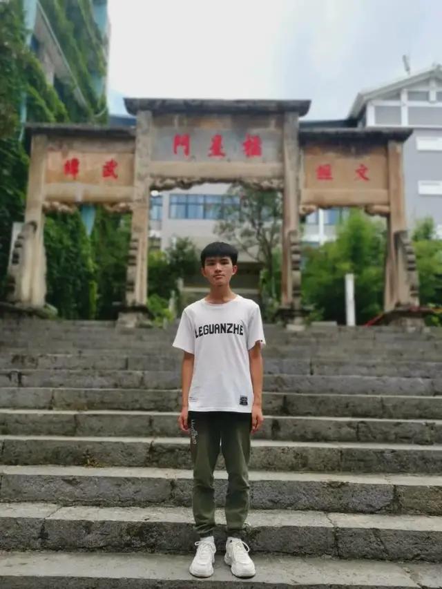 贵州高考事件最新动态及观点论述