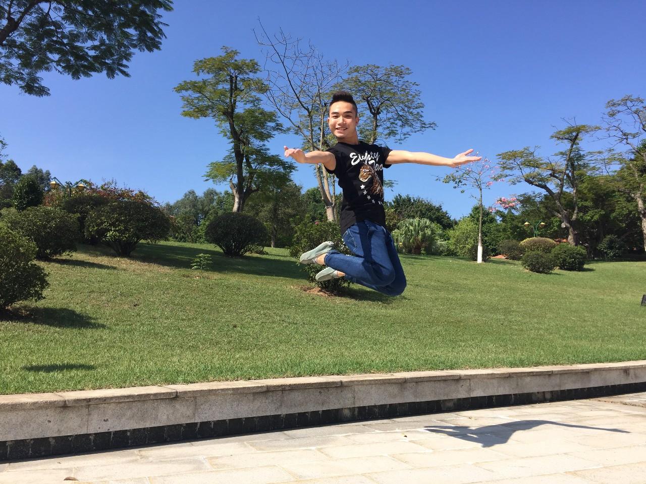 廖弟最新广场舞，舞动健康与活力的旋律