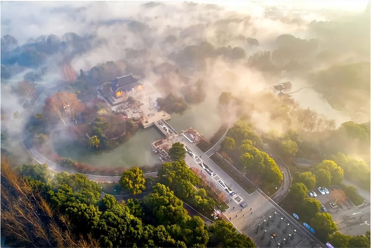 秋霞影院最新，电影艺术的现代盛宴